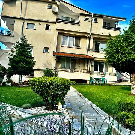 צ'רנומורץ Guestrooms Stoyanovi מראה חיצוני תמונה