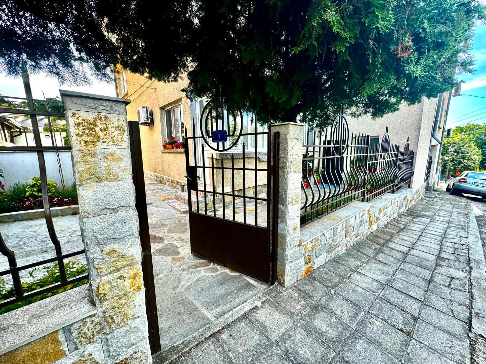 צ'רנומורץ Guestrooms Stoyanovi מראה חיצוני תמונה