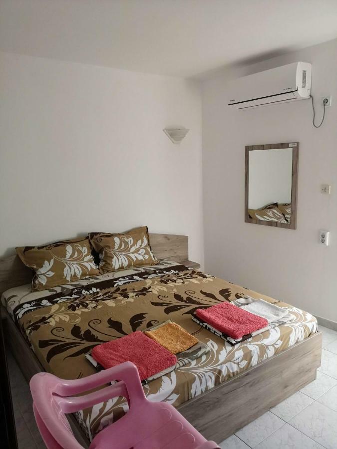 צ'רנומורץ Guestrooms Stoyanovi מראה חיצוני תמונה